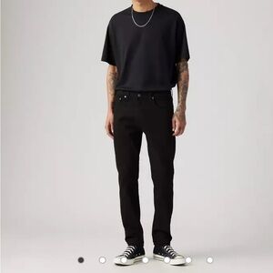 Men’s Levi’s 512 jeans